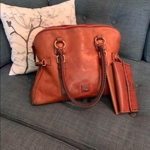 Dooney & Bourke Bag